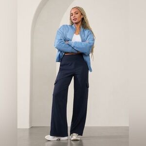 NWOT Athleta Venice Cargo Wide Leg Navy Pant S/T